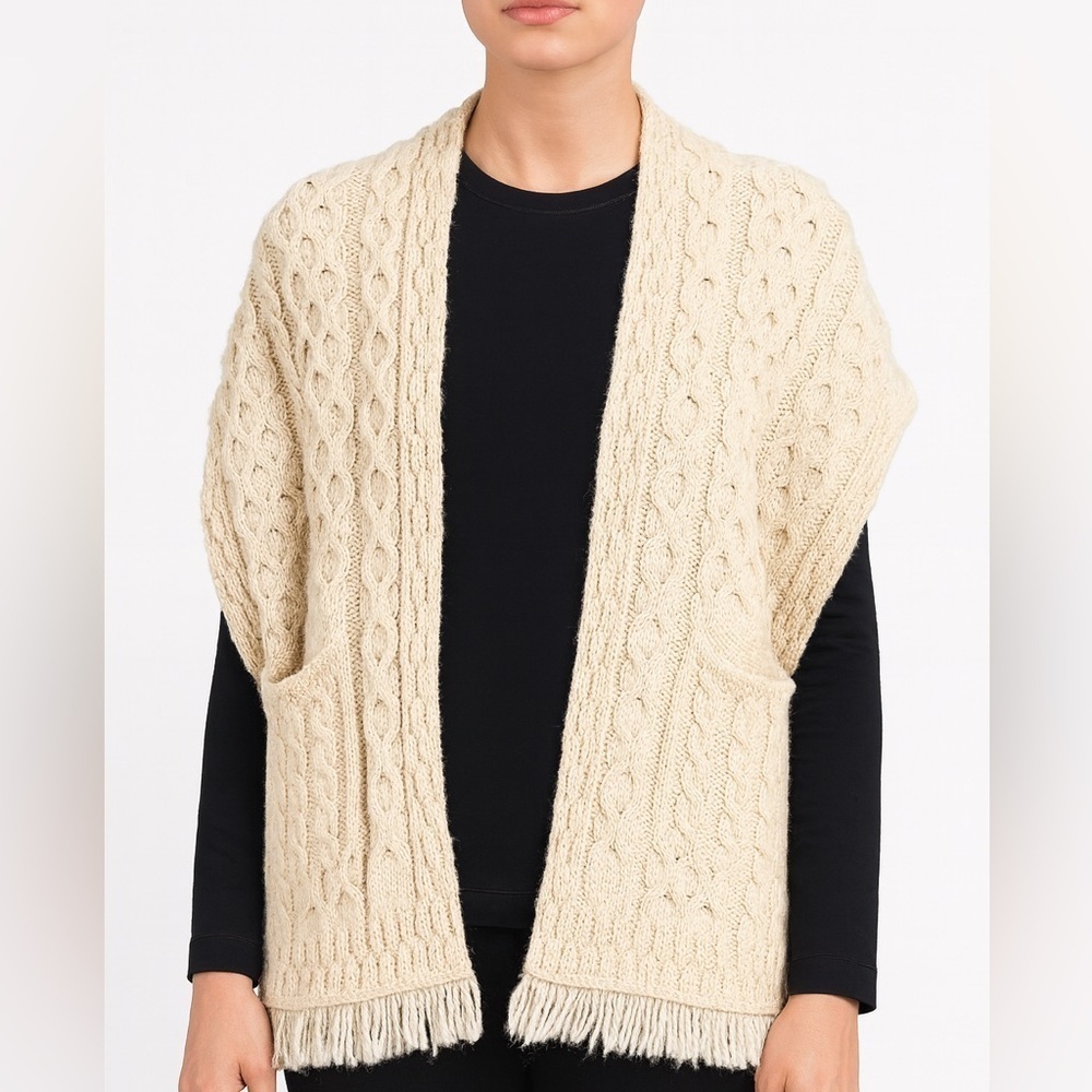 Carriag Donn Ireland Merino Wool Shawl Fisherman Cable Sweater